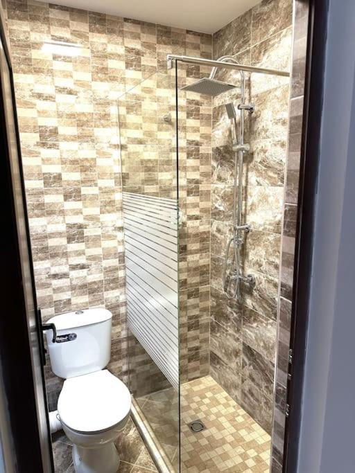 Green Park Apartment - Brand New Studio! 鲁塞 外观 照片